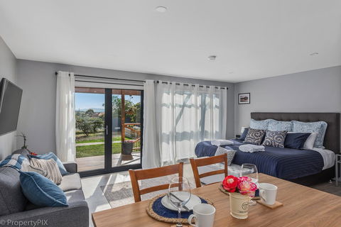 Harrison Grove - Accommodation Tasmania 4