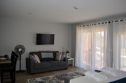 Harrison Grove - Accommodation Tasmania 25