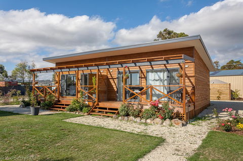 Harrison Grove - Accommodation Tasmania 12