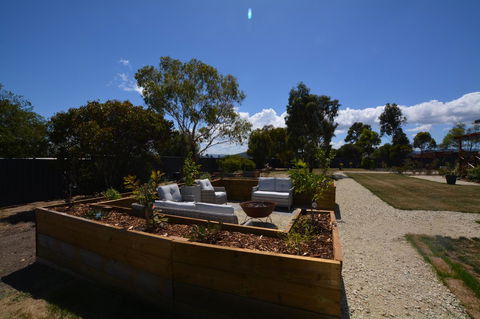 Harrison Grove - Accommodation Tasmania 24