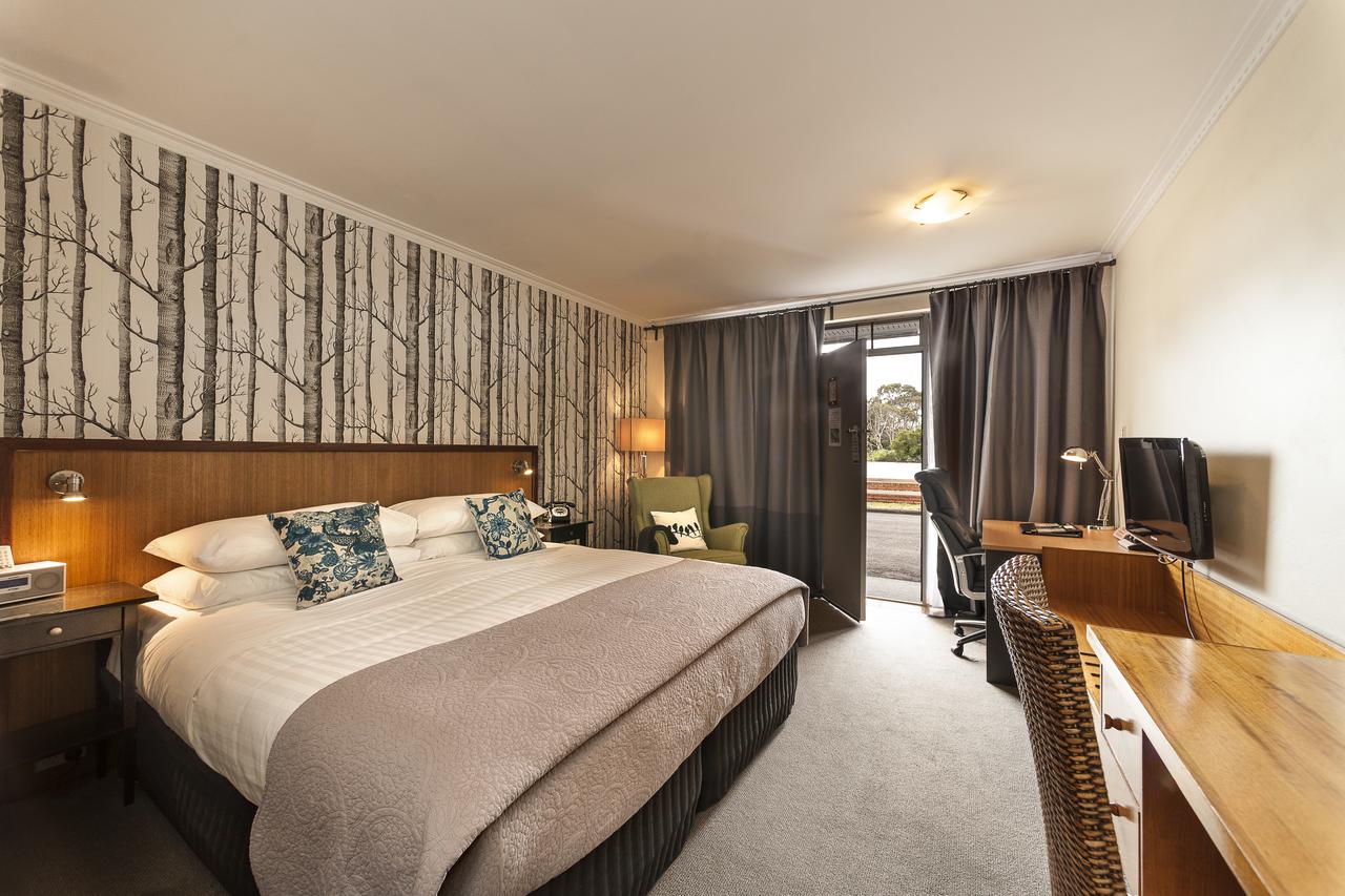 Henrietta ACT Accommodation Tasmania