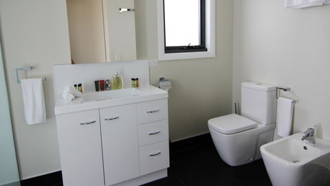 SEA EAGLE COTTAGE Amazing Views Of Bay Of Fires - Accommodation Tasmania 28