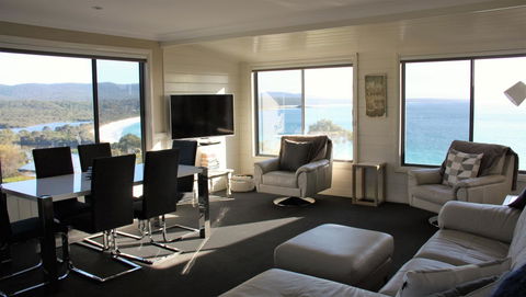 SEA EAGLE COTTAGE Amazing Views Of Bay Of Fires - Accommodation Tasmania 21