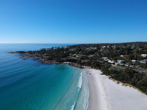 SEA EAGLE COTTAGE Amazing Views Of Bay Of Fires - Accommodation Tasmania 13