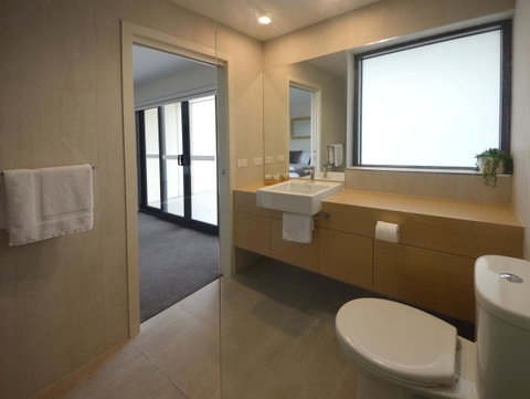 Kangaroo Bay Apartments - Accommodation Tasmania 8