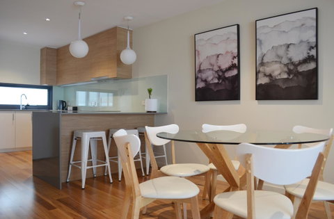 Kangaroo Bay Apartments - Accommodation Tasmania 1
