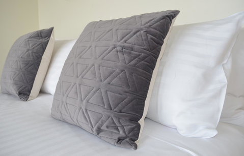 Kangaroo Bay Apartments - Accommodation Tasmania 2