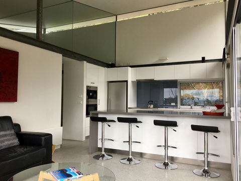 Eaglehawk Pavilions - Accommodation Tasmania 4