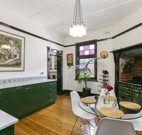 Insomnia on Elizabeth - Accommodation Tasmania