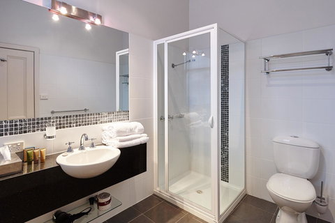 Auldington Hotel - Accommodation Tasmania 7