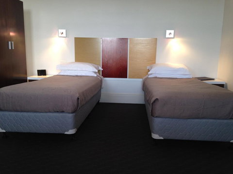 Auldington Hotel - Accommodation Tasmania 22