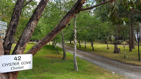 Oyster Cove Chalet - Accommodation Tasmania 14