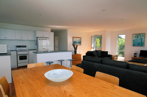 Suntrap Cove Bicheno - Accommodation Tasmania 21