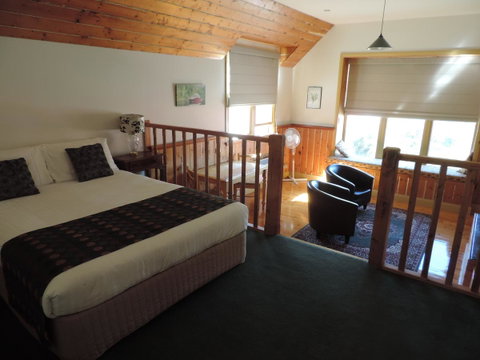Bushman's Cafe - Accommodation Tasmania 12