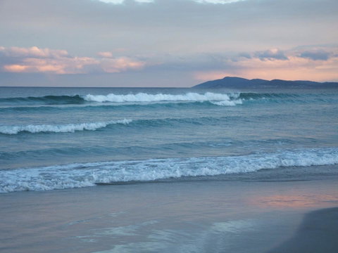 Seymour Waves - Accommodation Tasmania 19