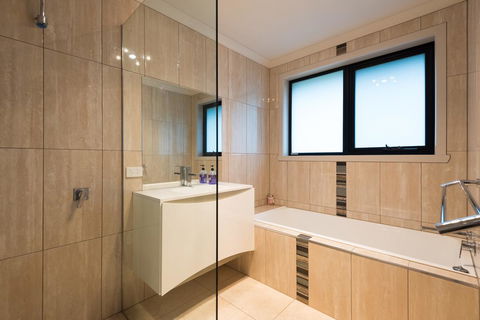 Euphoria House - Accommodation Tasmania 7