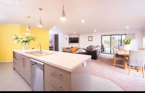 Euphoria House - Accommodation Tasmania 0