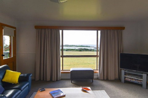 Beach Break Bicheno - Accommodation Tasmania 10