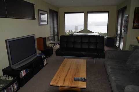 Studioat10 - Accommodation Tasmania 16