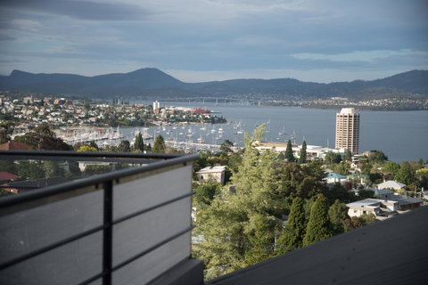 Studioat10 - Accommodation Tasmania 7