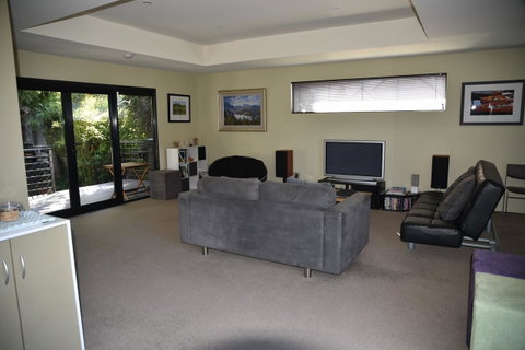 Studioat10 - Accommodation Tasmania 15