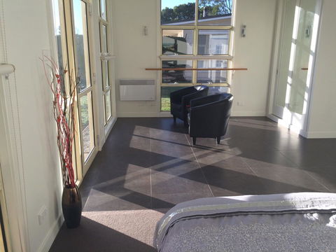 Riverwalk B&B - Accommodation Tasmania 39