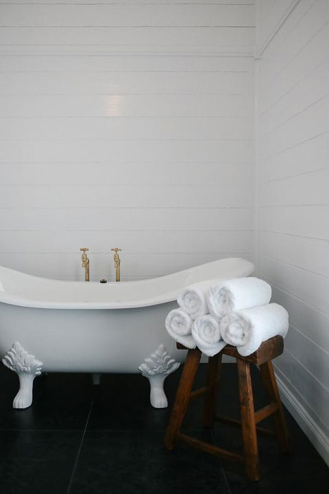 Old White Church Bed & Breakfast - Accommodation Tasmania 6