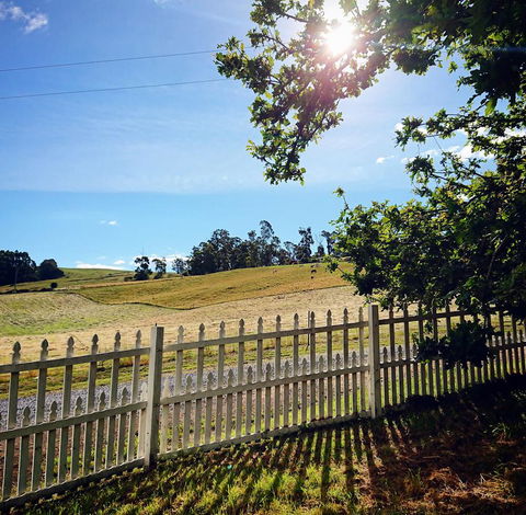 Old White Church Bed & Breakfast - Accommodation Tasmania 28