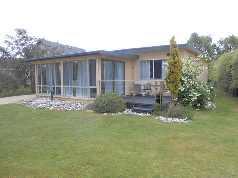 Bruny Ocean Cottage - Accommodation Tasmania 0