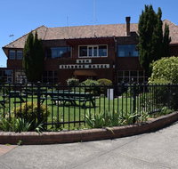 New Ivanhoe Hotel - Accommodation Tasmania