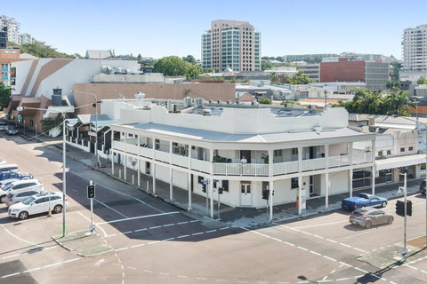 Newmarket Hotel - Accommodation Tasmania 0