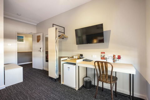 Nightcap At Ocean Beach Hotel - Accommodation Tasmania 2