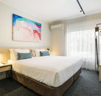 Nightcap at Playford Tavern - Accommodation Tasmania