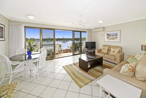 Noosa Shores Apartment 10 - Accommodation Tasmania 1