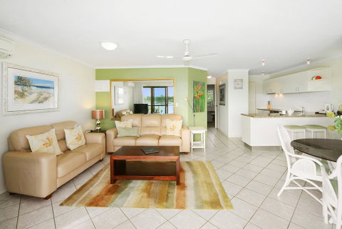 Noosa Shores Apartment 10 - Accommodation Tasmania 2
