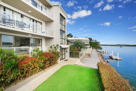 Noosa Shores Apartment 10 - Accommodation Tasmania 0