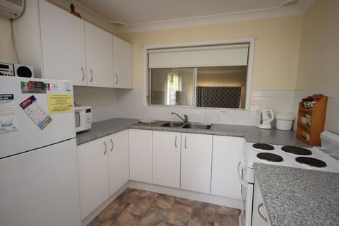 NORTH HAVEN SEA BREEZE - 9 David Campbell St , North Haven - Accommodation Tasmania 0