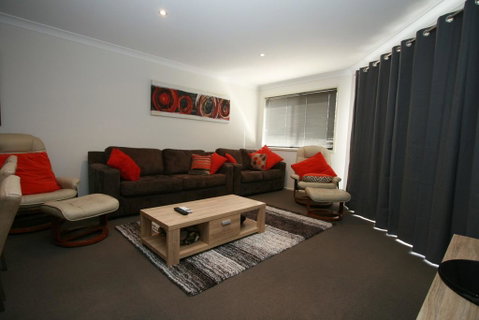 Northstar 9/17 Kirwan Close - Accommodation Tasmania 0