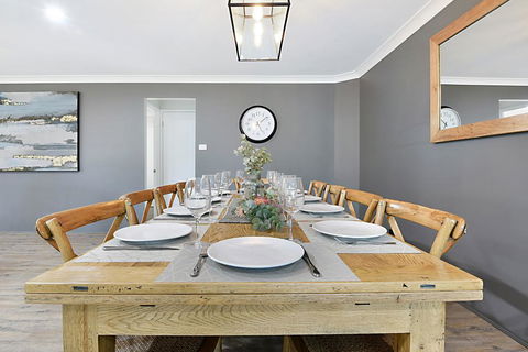 Nulkaba House  -  Sleeping In Style - Accommodation Tasmania 1