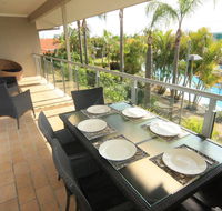 Oaks Pacific Blue 339 265 Sandy Pt Road - HUGE RESORT LAGOON POOL - Accommodation Tasmania