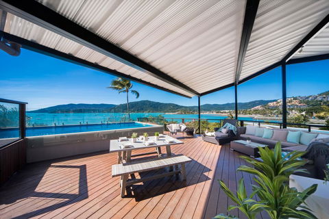 Oasis On Oceanview - Airlie Beach - Accommodation Tasmania 1