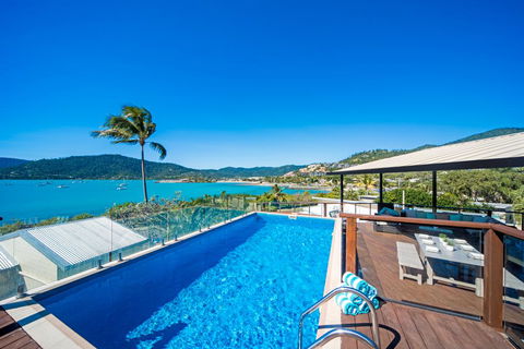 Oasis On Oceanview - Airlie Beach - Accommodation Tasmania 0