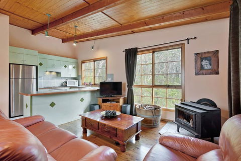 Observatory Cottage - Accommodation Tasmania 3