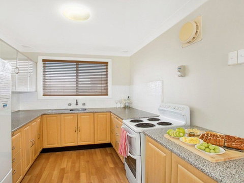 Ocean Blue Apartment Five - Ground Floor Apartment - Accommodation Tasmania 2