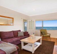 Ocean Blue Apartment Two - oceanfront apartment - Accommodation Tasmania
