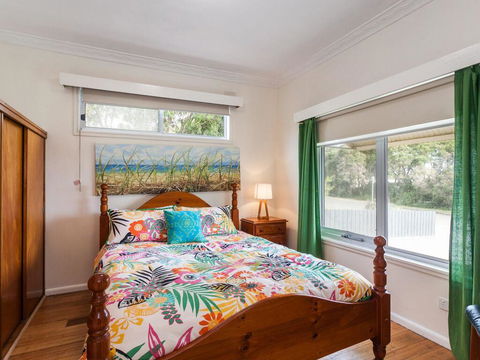 OCEAN SOUNDS - Anglesea - Accommodation Tasmania 3