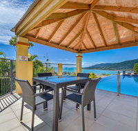 Ocean Views Galore - Airlie Beach - Accommodation Tasmania