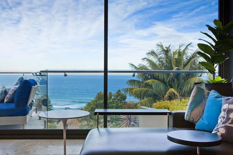 Ocean Vista Luxury Home At Curl Curl - Accommodation Tasmania 0
