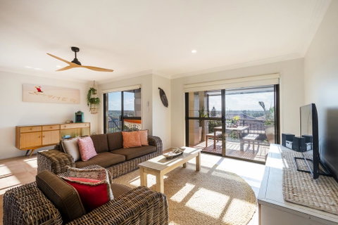 Oceanside - Accommodation Tasmania 0