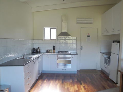 Off Mountain Accommodation - Accommodation Tasmania 1